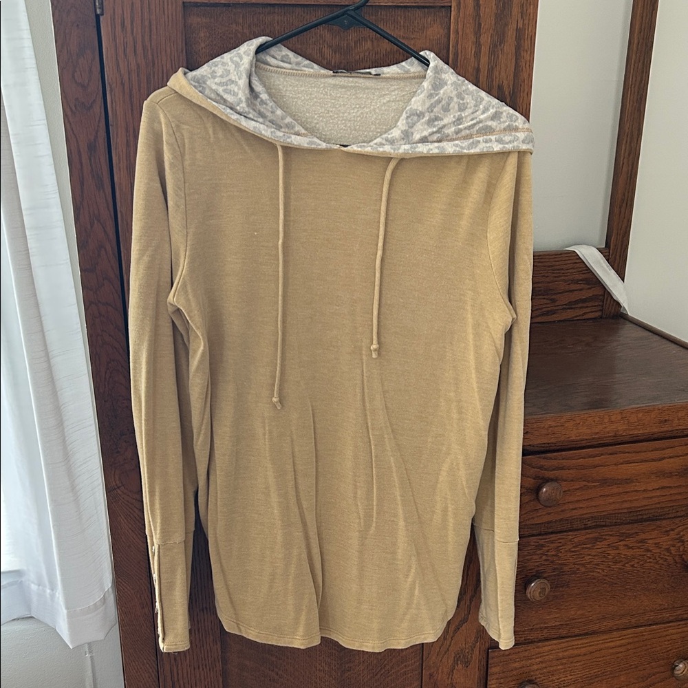 NanaMacs Tan Hoodie with Gray Leopard Lining